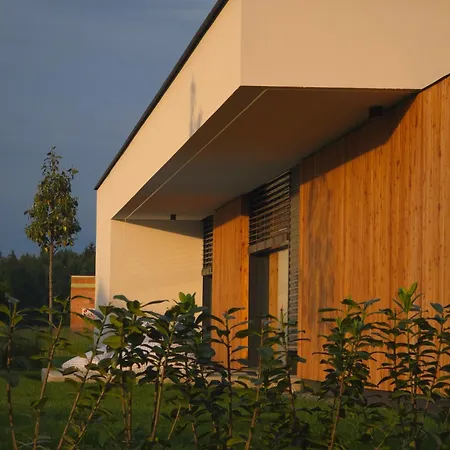 ヴィラ Villa Waltersdorf バート・ヴァルタースドルフ